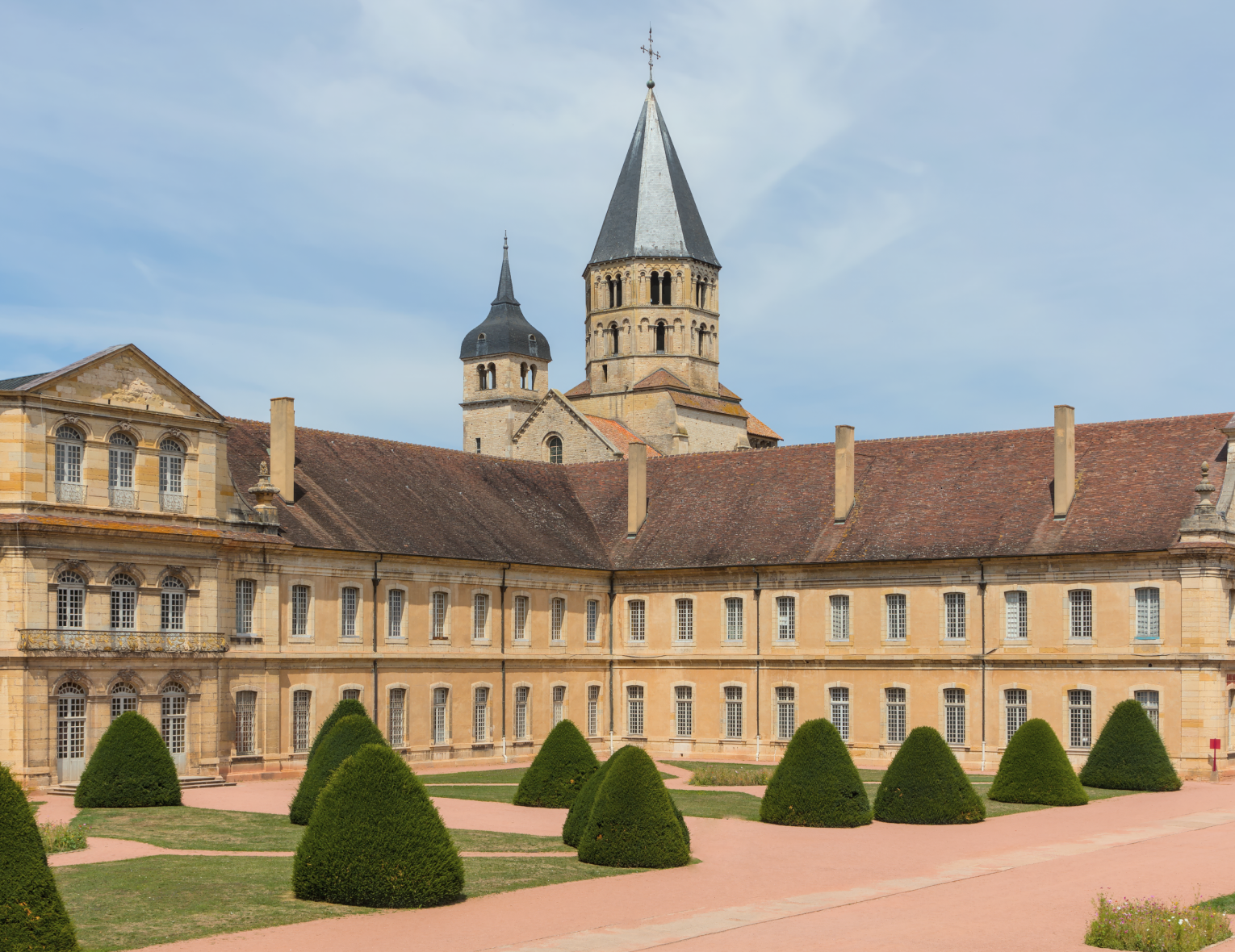 Винный ужин «Вина Бургундии: путь в миллионы лет» | 21.11.25 | Махачкала